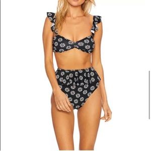 Beach Riot Bathing Suit Daisy - M